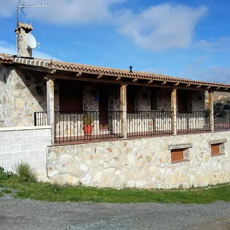 Moderna Casa De Piedra Maello
