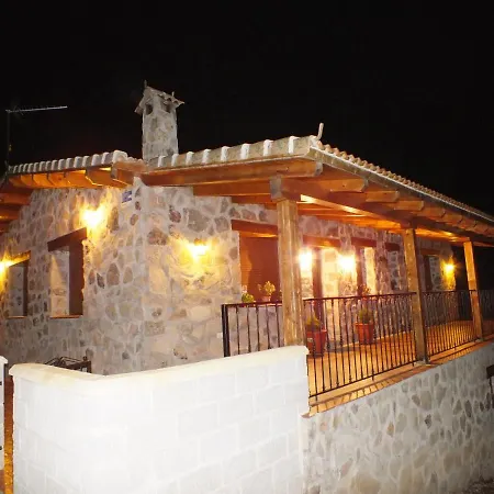 Moderna Casa De Piedra Holiday home Maello