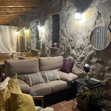 Moderna Casa De Piedra Holiday home *